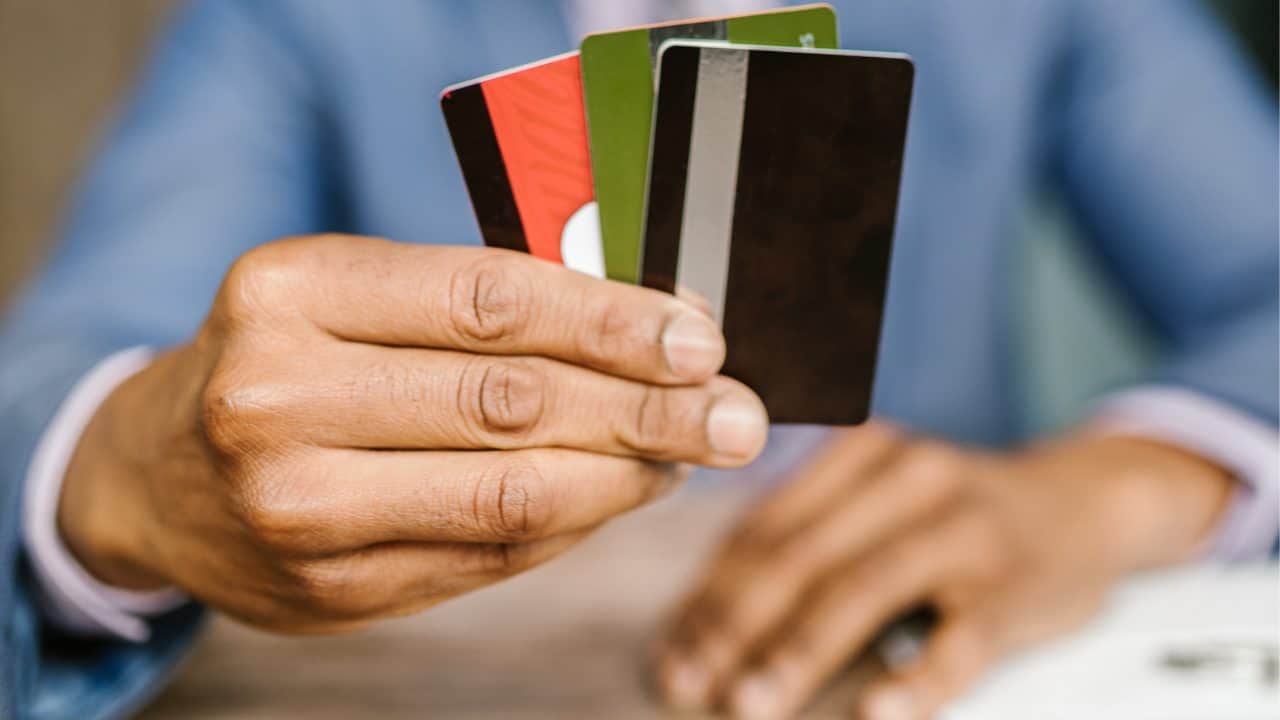 How to Pick Out the Best Credit Card with Perks