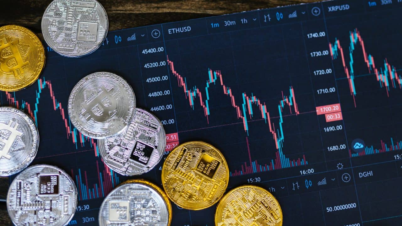 What Causes Cryptocurrency Crashes